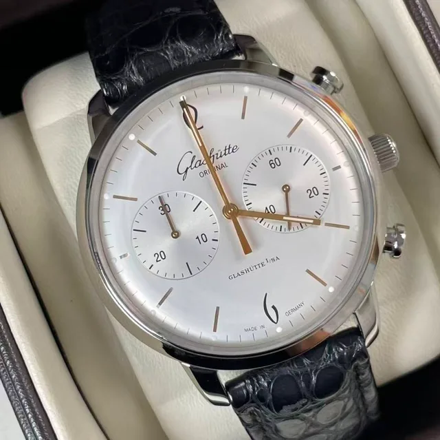 Glashütte Original Sixties Chronograph 1-39-34-03-22-04 · ຮູບຈາກໂພສ Facebook · SAIFA Facebook Page